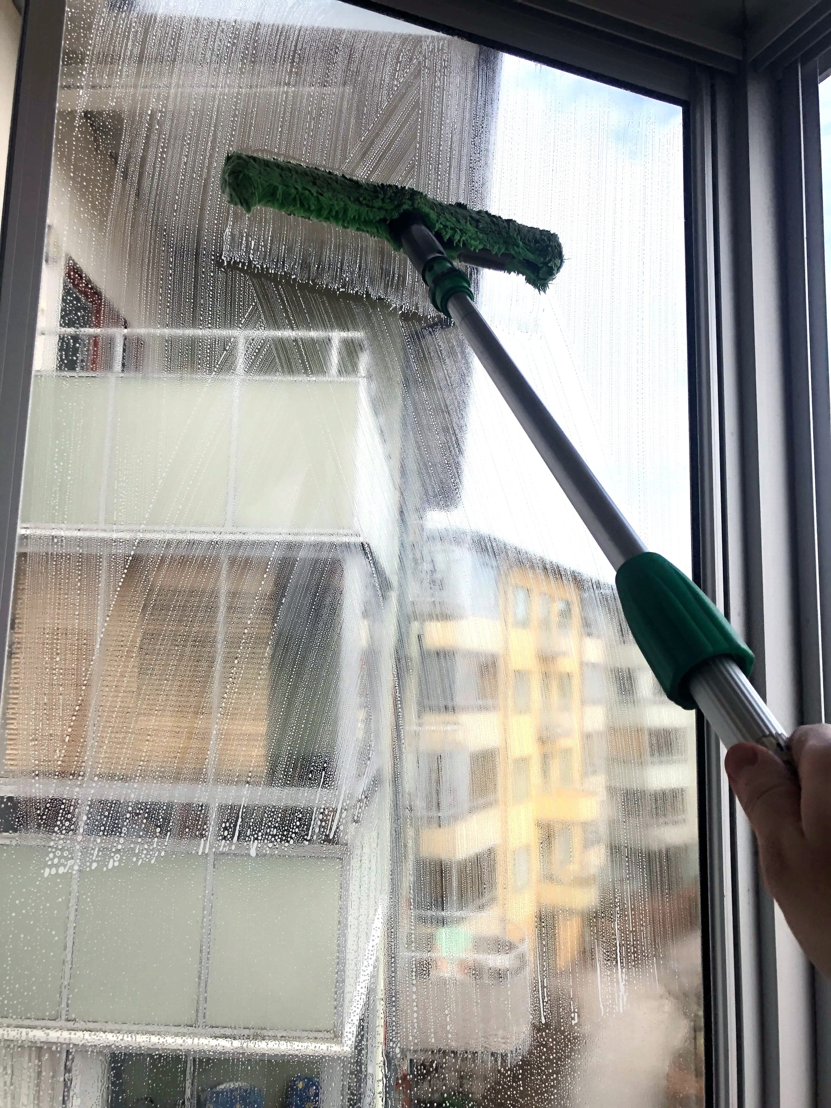 Fönsterputsning | Lägenheter i Stockholm